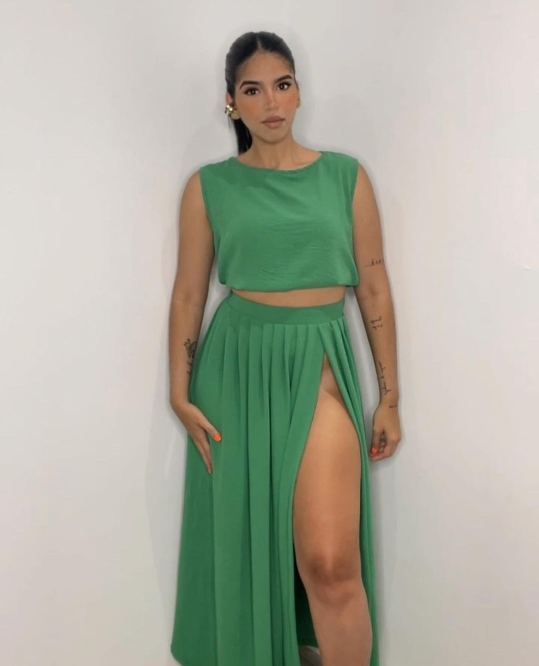 Green Skirt Set