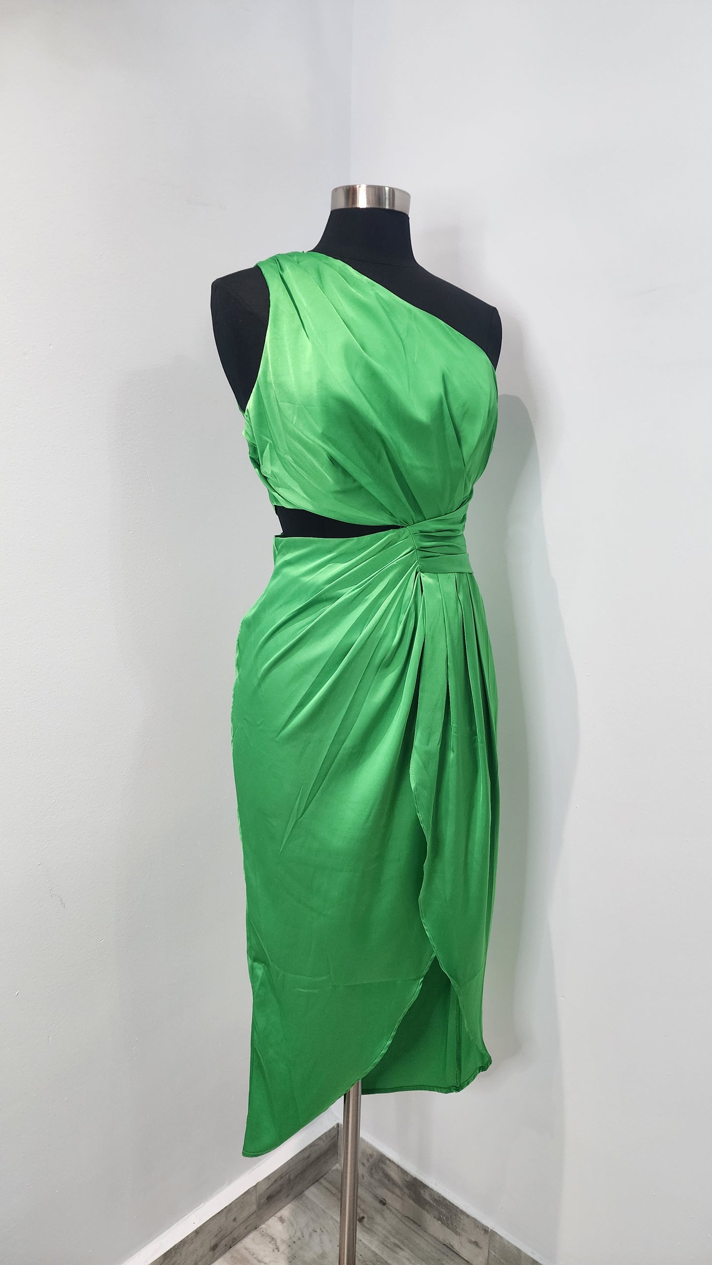 D&B Green Dress